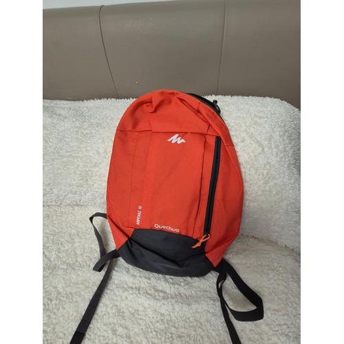 Sac dos Decathlon Quechua pas cher Promos Prix bas sur le